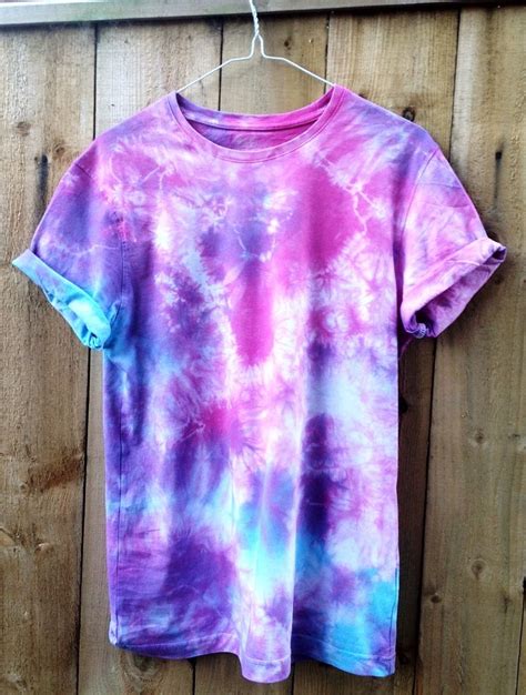 Blue, Purple and Pink Tie Dye Short Sleeved T-Shirt | Tie dye shirts, Tye dye shirts, Tie dye diy