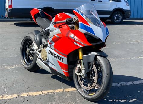 2019 Ducati Panigale V4 S Corse – Iconic Motorbike Auctions