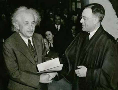 Albert EINSTEIN timeline | Timetoast timelines