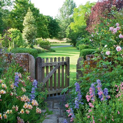 Small Country Cottage Garden Ideas - BEST HOME DESIGN IDEAS