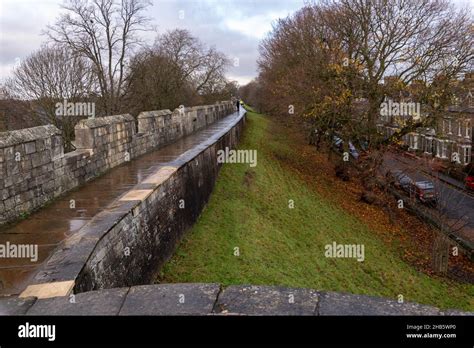 York City Walls Walk Stock Photo - Alamy