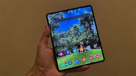 Samsung Galaxy Z Fold 3 review: The age of big phones is here | Mobile Reviews