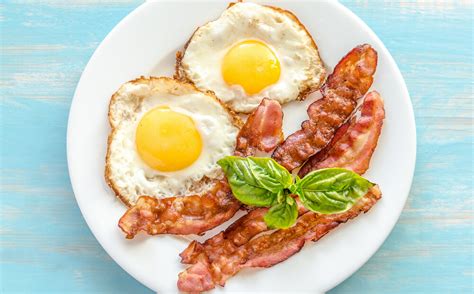 Bacon and Eggs | Bacon Egg Recipes