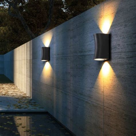 Outdoor lighting idea for home exterior – Artofit