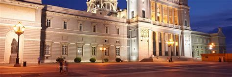 Top Hotels in Madrid | Marriott Madrid Hotels