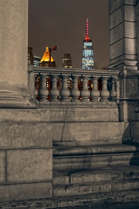 Manhattan Bridge Triumphal Arch and Colonnade at night :: Behance