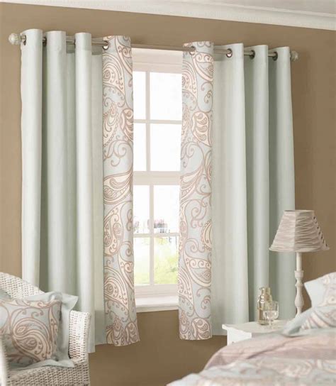 25 Cool Living Room Curtain Ideas For Your Farmhouse - Interior Design Inspirations