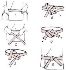 How to tie a karate belt