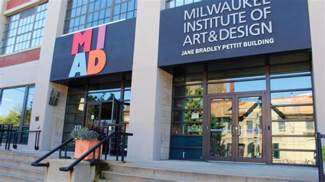 Milwaukee Institute of Art & Design - Milwaukee Business Journal