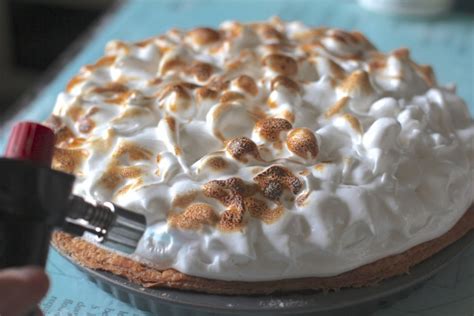 » The Ultimate Vegan Lemon Meringue Pie