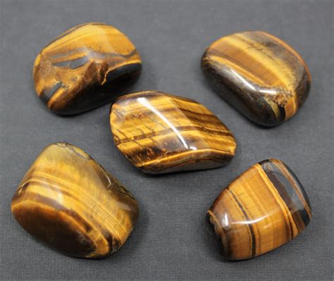 Meaning of the Tiger Eye Stone, Healing Properties & Benefits | DouglesChan.com