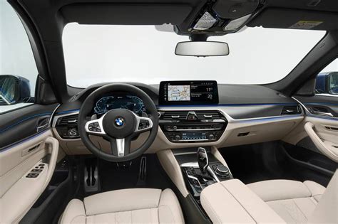 2023 BMW 5 Series Interior Pictures