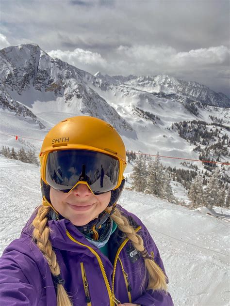 Salt Lake City Ski Resorts: Your COMPLETE Ski Bum Guide