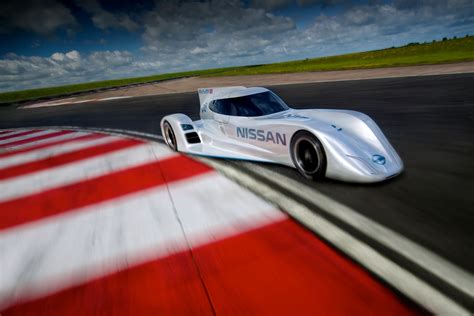 Revealed: ZEOD RC, the world’s fastest electric racing car – Nissan Insider