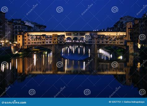 Ponte Vecchio night view stock image. Image of tower, cathedral - 5357751