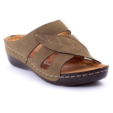 Soft Comfort Shoes - Comfortable Women's Sandals, Flats, and Boots