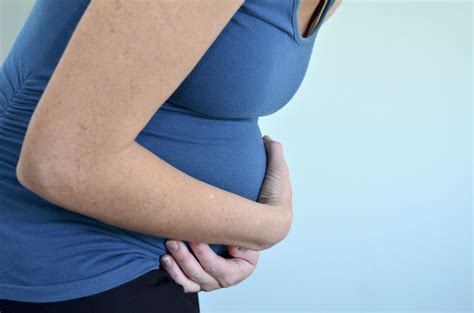 Abdominal Pain During Pregnancy: Common Causes and When to Call the Doctor