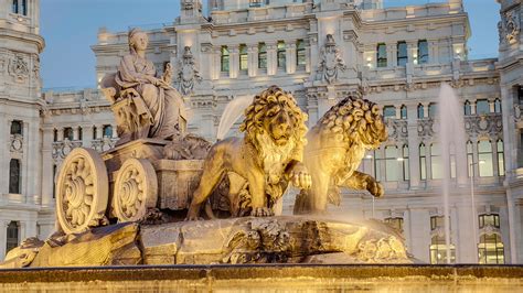 Madrid, Spain Travel Guide - Must See Attractions | Madrid, la mejor tienda del mundo