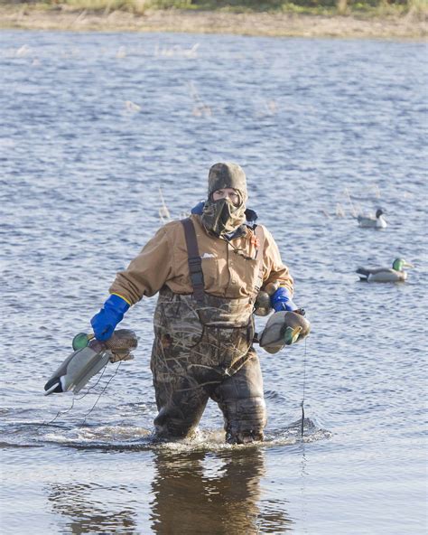 Top 5 Best Duck Hunting Waders for the 2021 Waterfowl Season - Catch Them Easy