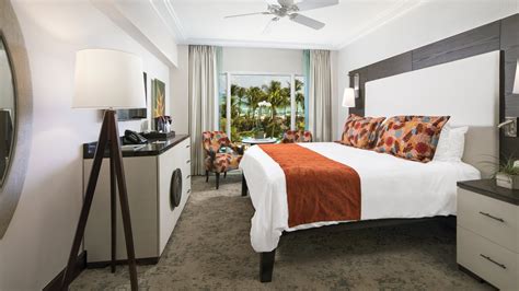 Hotel Suites in Miami Beach | Rooms & Suites | The Palms Hotel & Spa