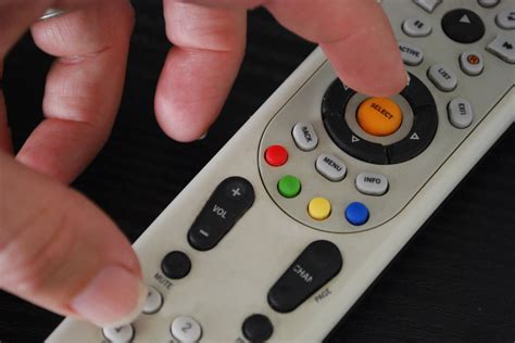 How to Program a Direct TV Remote for a Television | Techwalla.com