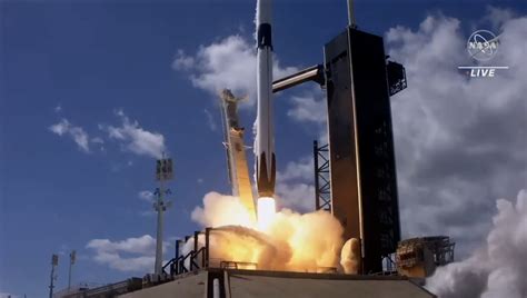 NASA SpaceX Falcon 9 rocket successfully launches