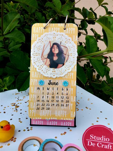 Handmade Personalized Desktop Calendar | HandMade Gifts