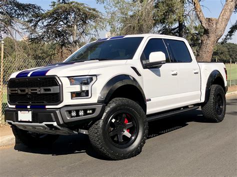 2017 Ford F-150 Raptor Supercrew | Exclusive Motorcars