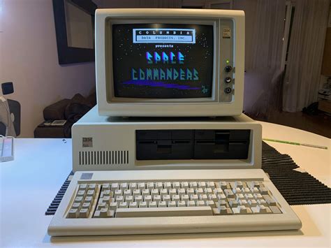 IBM 5150 PERSONAL COMPUTER 1981