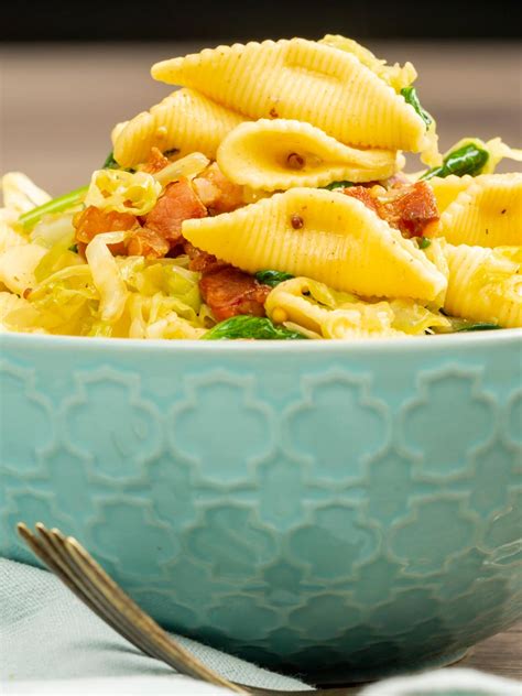 Cabbage Pasta with Bacon & Mustard - Krumpli