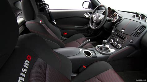 Nissan 370Z NISMO (2014) - Interior | Caricos