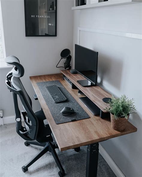 How to perfect your WFH office setup ergonomics - Minimal Desk Setups