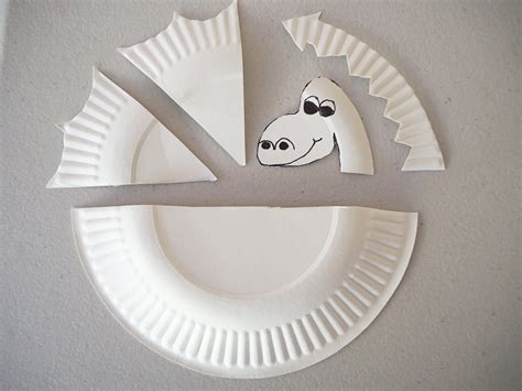 Learn with Play at Home: Simple Paper Plate Dragon Craft