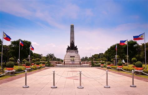 Rizal Park Travel Guide: Tourist Attractions & Things to Do