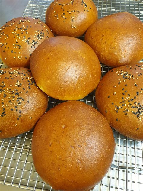 Denise’s Delish Brioche Hamburger Buns Recipe - Girl's Gotta Drink