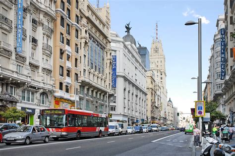 Calle Gran Vía in Madrid - Explore, Shop and Dine Along One of Madrid’s Most Popular Streets ...