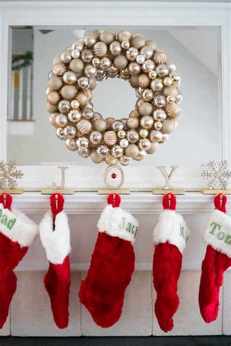 38+ DIY Ideas to Make an Ornament Wreath for Christmas and Other Occasions | Guide Patterns