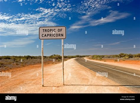 Crossing the Tropic of Capricorn in Western Australia Stock Photo - Alamy