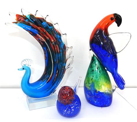 Lot - Vintage Art Glass Bird Figurines