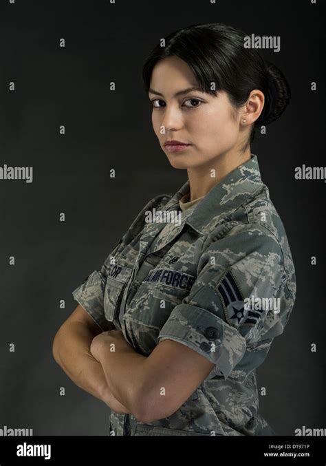 Female United States Marine Corps soldier in Combat Utility Uniform Stock Photo - Alamy