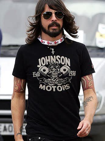 DESIGN TATTOO MODERN: Dave Grohl Tattoos