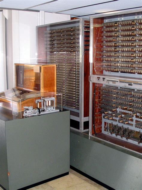 Konrad Zuse's Z3, the World's First Programmable Computer, Was Unveiled 75 Years Ago | Inverse