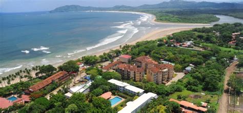 Costa Rica's Tamarindo Beach: Why it is Popular with Visitors!