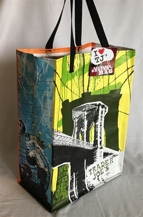 Trader Joe’s Reusable Grocery Tote Bag from New York – Greetings from the Past