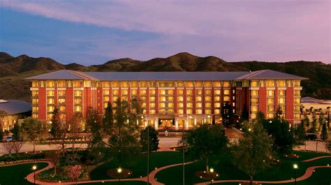 Four Seasons Hotel Westlake Village - Los Angeles Hotels - Westlake Village, United States ...