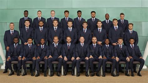 World Cup Snapshot: England Squad Don Their Marks & Sparks Suits For Official 2018 Team Photo ...