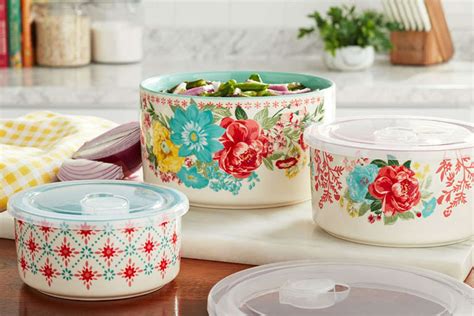 Pioneer Woman Ree Drummond's Kitchenware Collection Is Now at Walmart