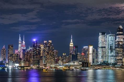 New York City Skyline at Night Guided Tour 2024