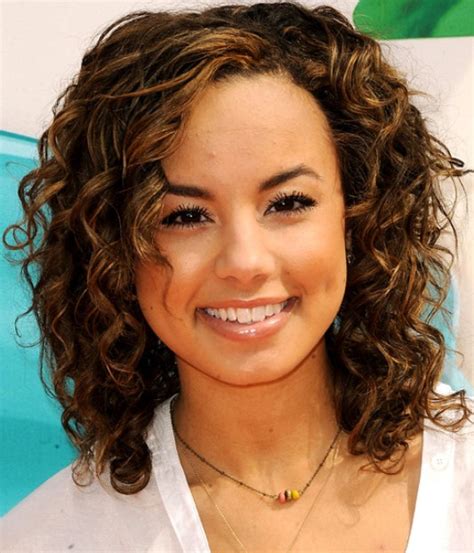 Savannah Jayde Medium Curly Hairstyle for 2013 - Hairstyles Weekly