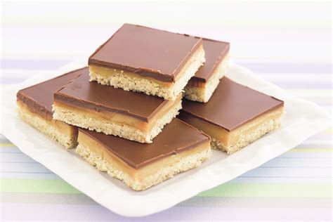 caramel squares calories